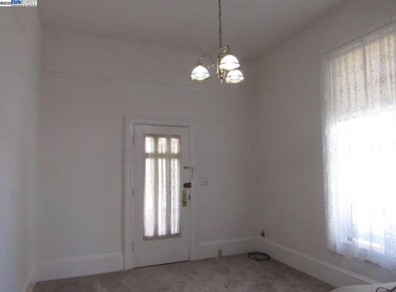 1606 Morton Street Alameda, CA 94501 - Photo 43 of 48 a view of empty room with window