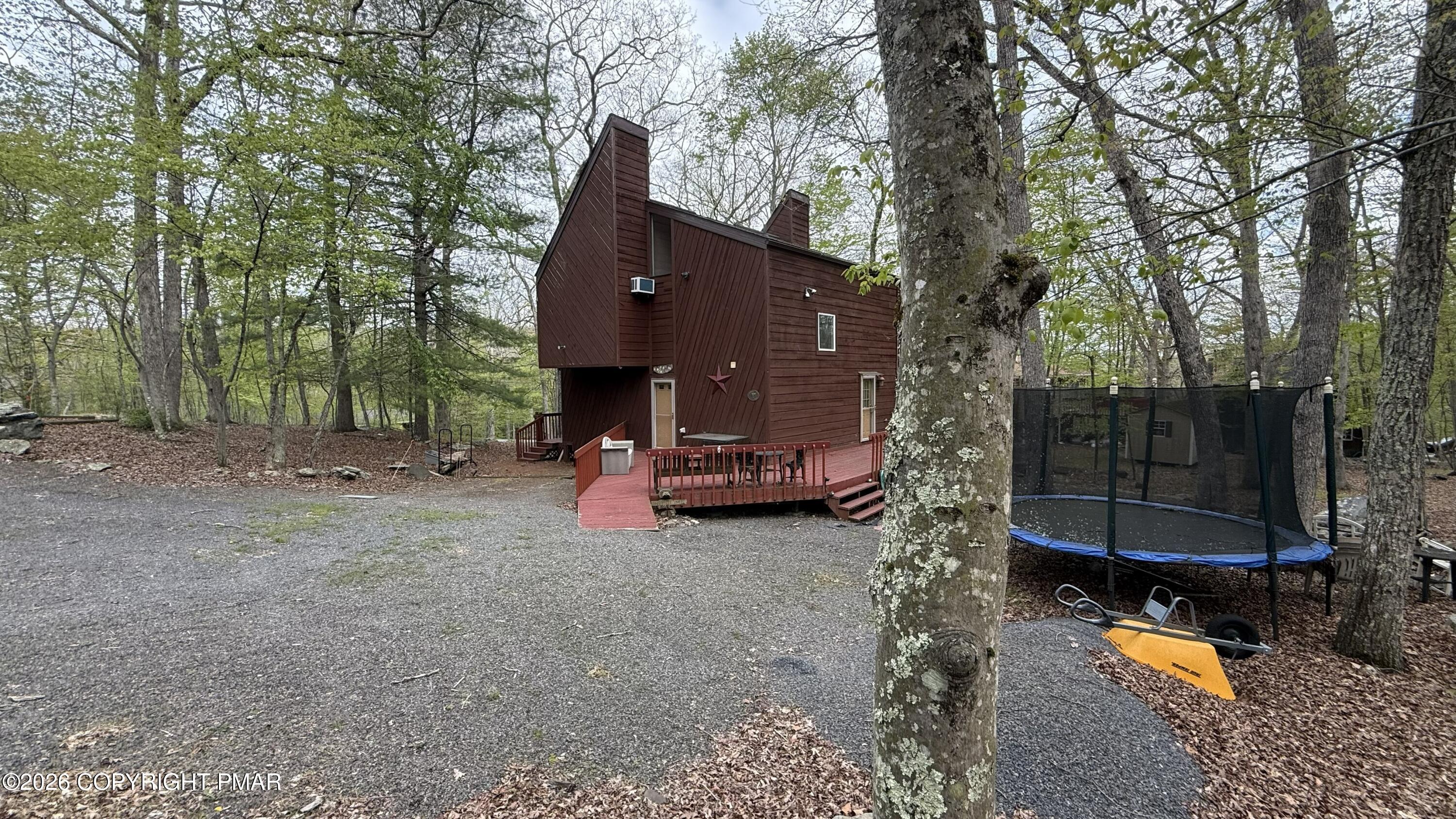 5933 Decker Road Bushkill, PA 18324 - Photo 5 of 47 6