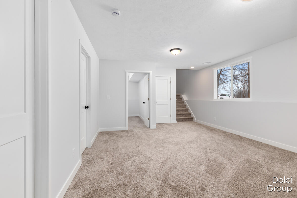 4346 Leverett Street Marne, MI 49435 - Photo 14 of 20 IMG_1012