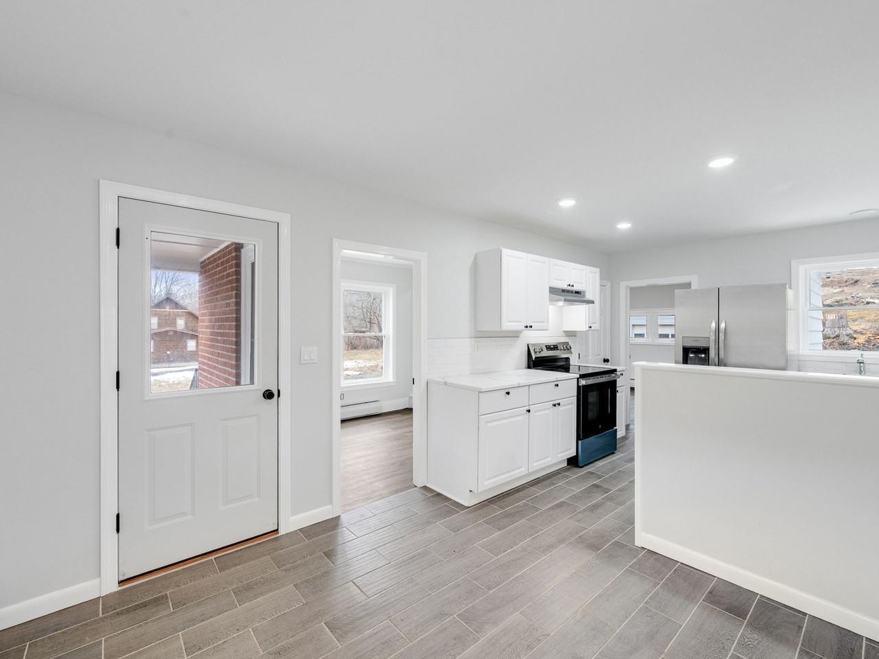 360 East Montpelier Road Barre Town, VT 05641 - Photo 10 of 60