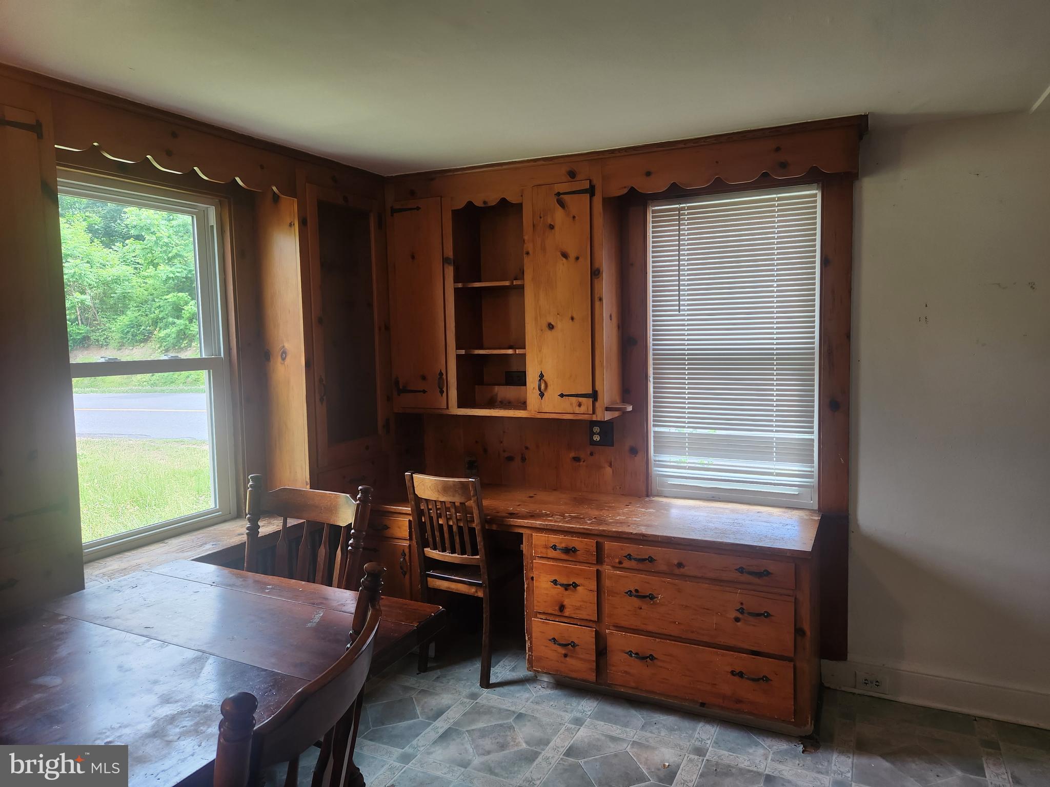 2296 Valley Road Manheim, PA 17545 - Photo 13 of 80