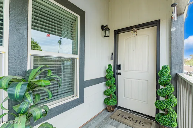 a view of a entryway of the house
