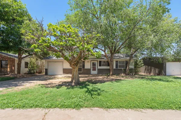 $156,000 | 507 11th Avenue, Canyon, TX 79015