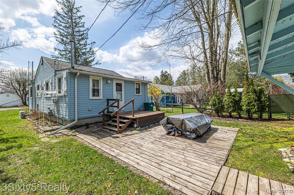 7523 Beechwood Road Lexington, MI 48450 - Photo 32 of 35