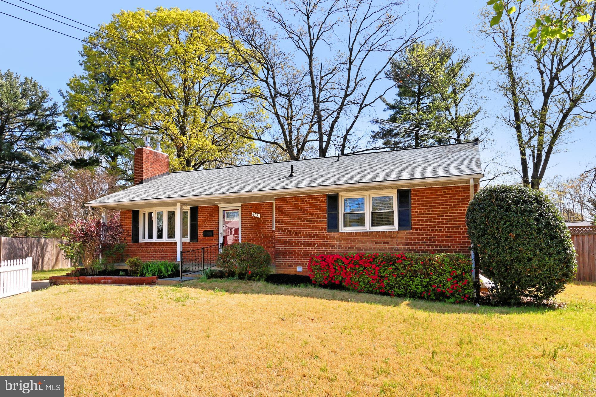 6731 Front Royal Road Springfield, VA 22151 - Photo 2 of 47