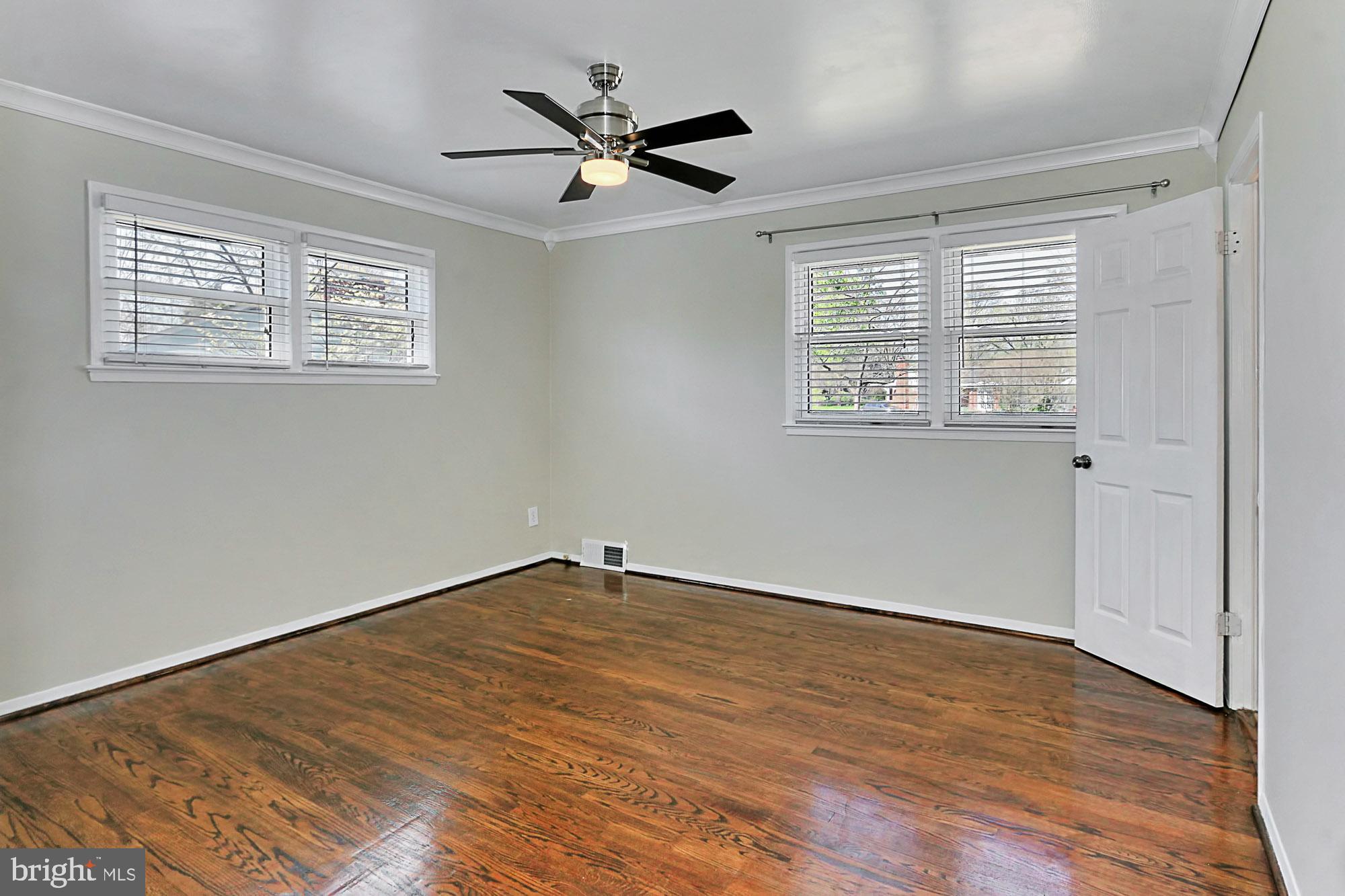 6731 Front Royal Road Springfield, VA 22151 - Photo 16 of 47 Master bedroom with beautiful windows
