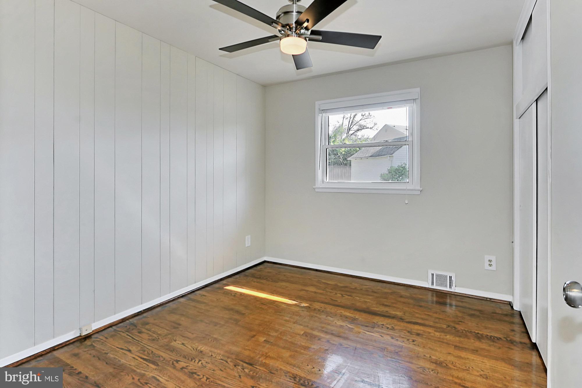 6731 Front Royal Road Springfield, VA 22151 - Photo 20 of 47 Bedroom 1