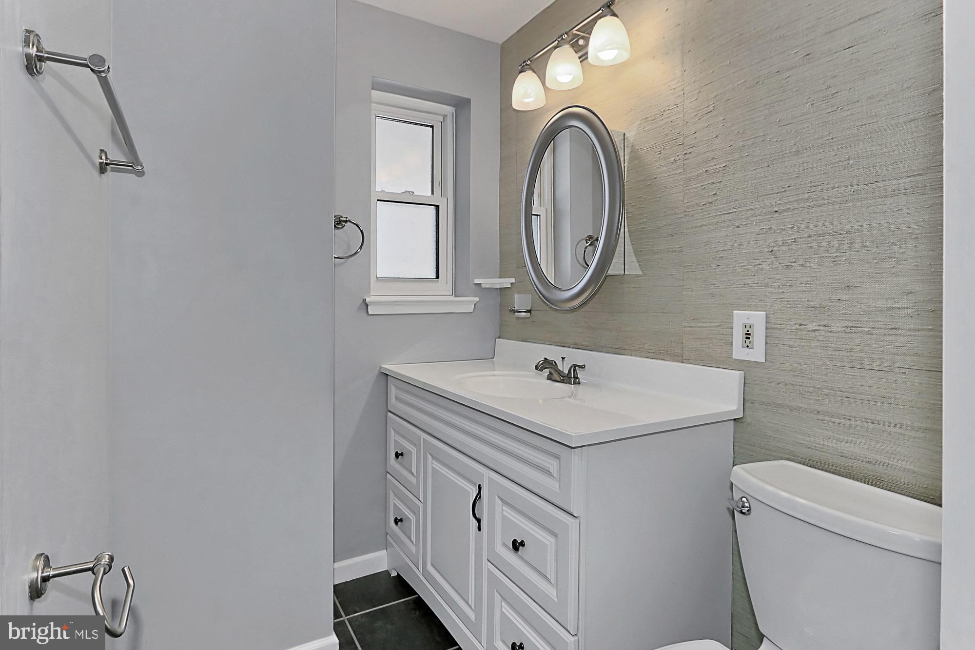 6731 Front Royal Road Springfield, VA 22151 - Photo 22 of 47 Main level bath