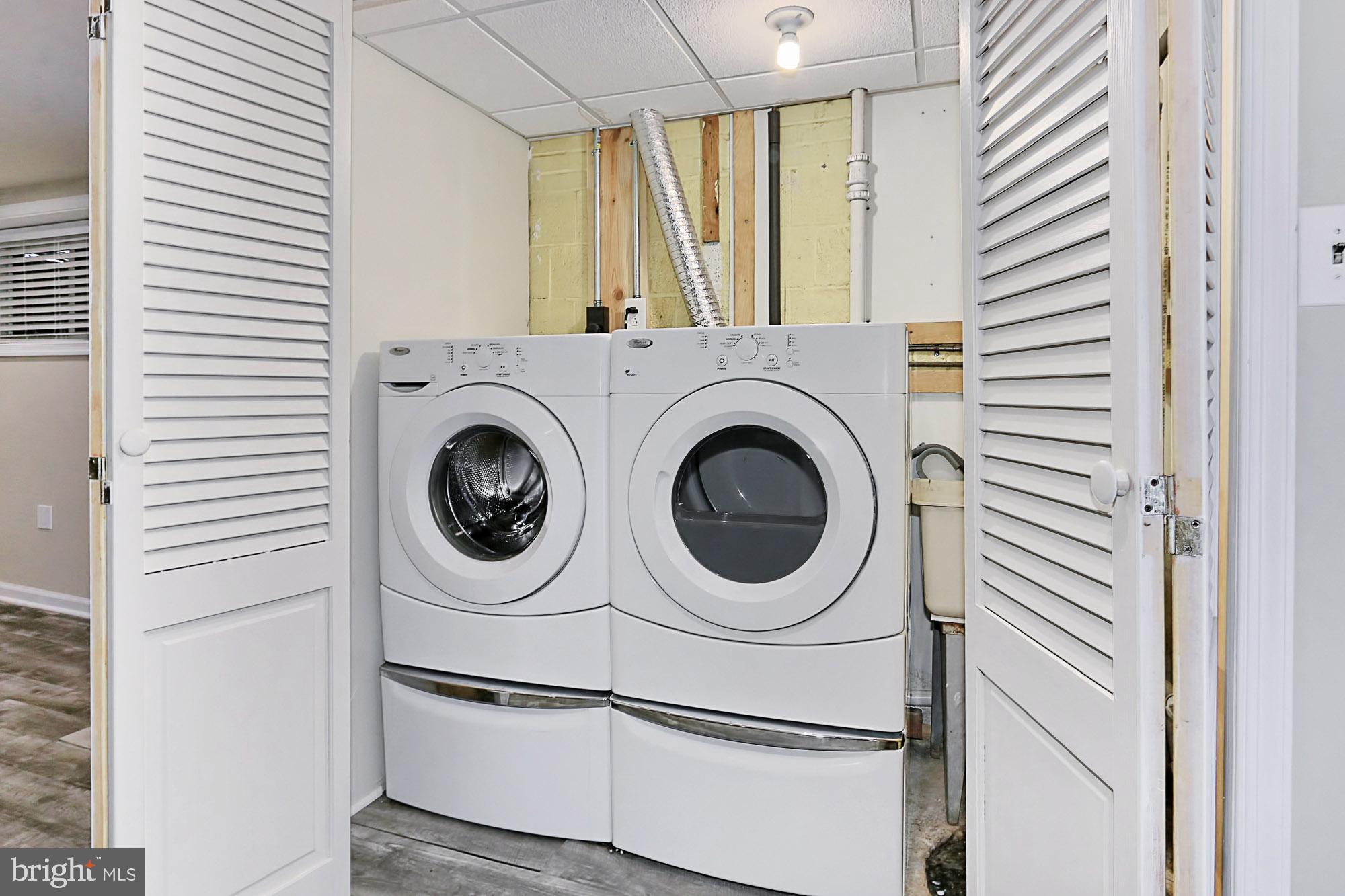 6731 Front Royal Road Springfield, VA 22151 - Photo 36 of 47 Lower level laundry area