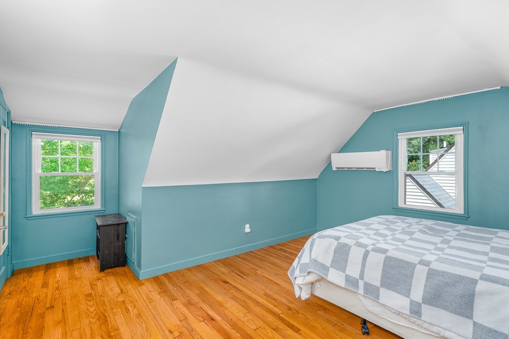 567 Poplar Street Boston, MA 02131 - Photo 32 of 42