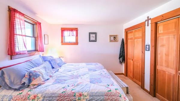 $575,000 | 97 Frost Hill Road, Mount Holly, VT 05730