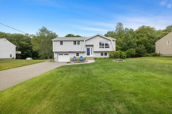 $775,000 | 138 Kotlik Street, Stoughton, MA 02072