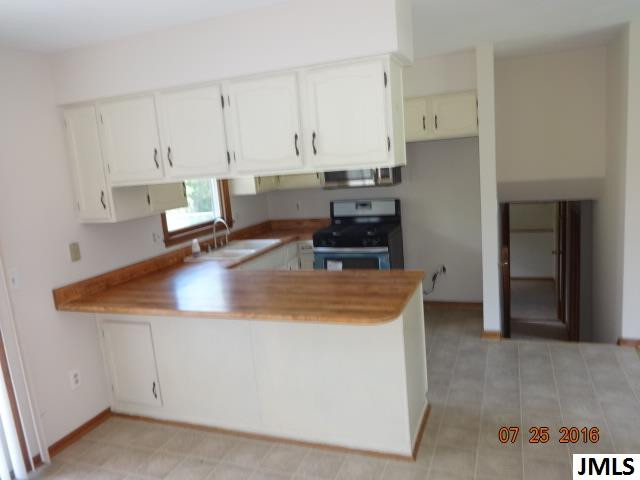 5900 Stimson Road Eaton Rapids, MI 48827 - Photo 2 of 33 Photo 2