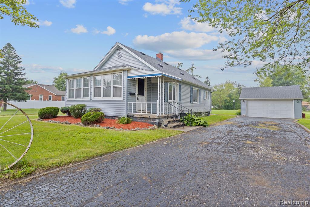 15231 Allen Road Southgate, MI 48195 - Photo 25 of 28