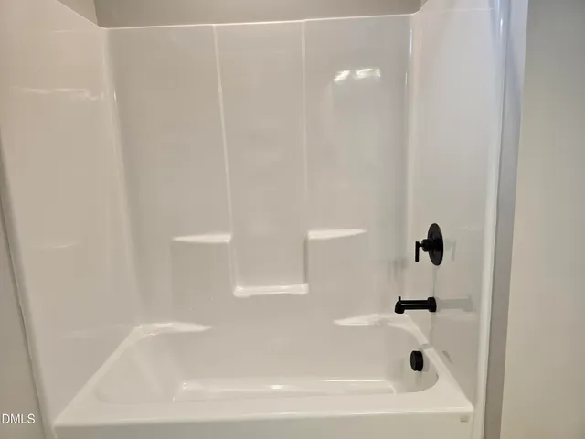 $350,000 | 933 Arrowhead Court, Mebane, NC 27302