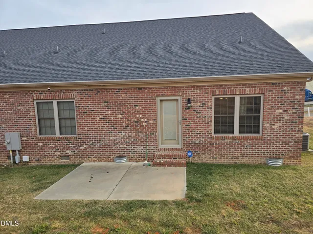 $350,000 | 933 Arrowhead Court, Mebane, NC 27302