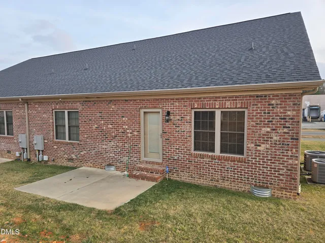 $350,000 | 933 Arrowhead Court, Mebane, NC 27302