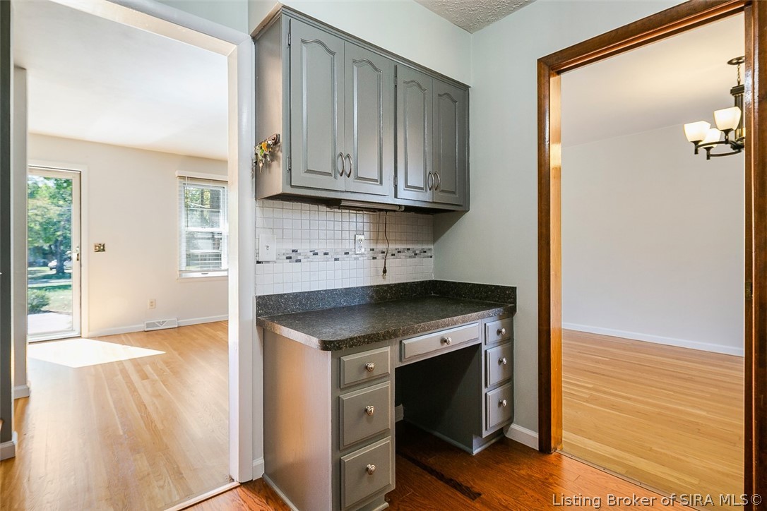 1614 Slate Run Road New Albany, IN 47150 - Photo 21 of 59 Gallery Image 21