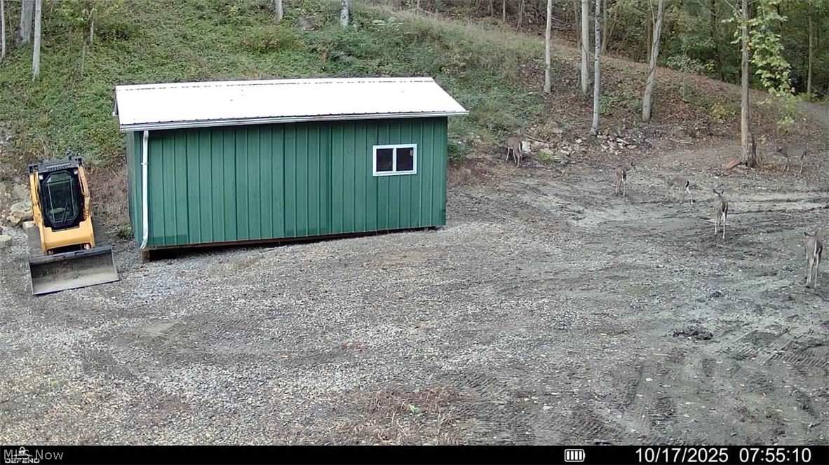 21500 Putney Ridge Road Salesville, OH 43778 - Photo 2 of 6