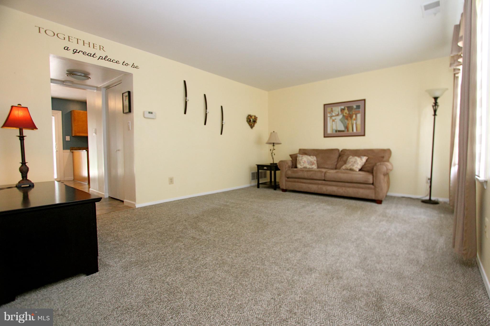 2615 Pearwood Road Baltimore, MD 21234 - Photo 2 of 26 Sunny living room!