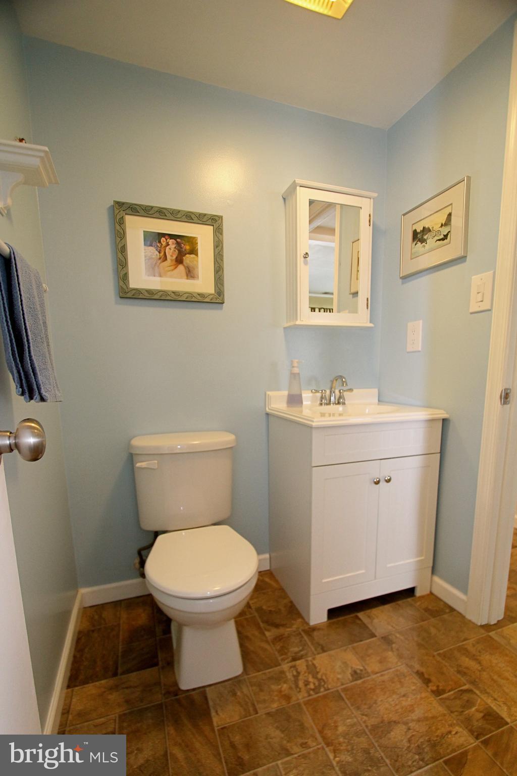 2615 Pearwood Road Baltimore, MD 21234 - Photo 8 of 26 Remodeled first floor powder room