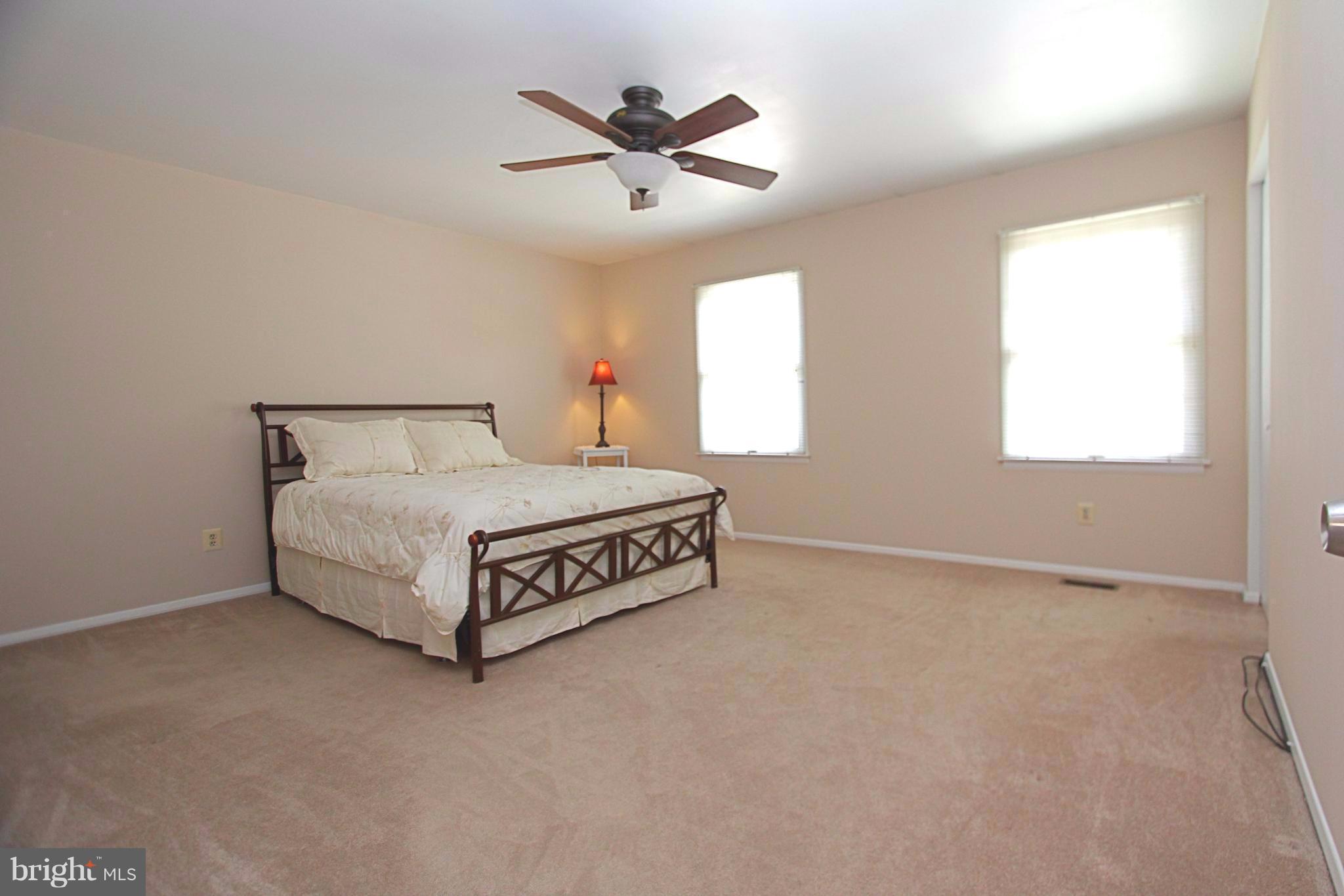 2615 Pearwood Road Baltimore, MD 21234 - Photo 9 of 26 Master bedroom with ceiling fan!
