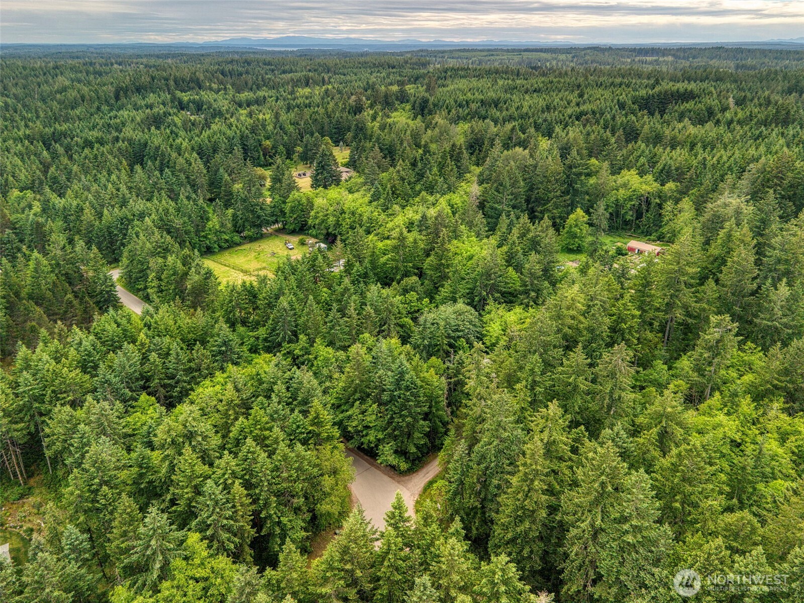 4748 Southwest Hunter Road Port Orchard, WA 98367 - Photo 11 of 21 Gallery Image 11