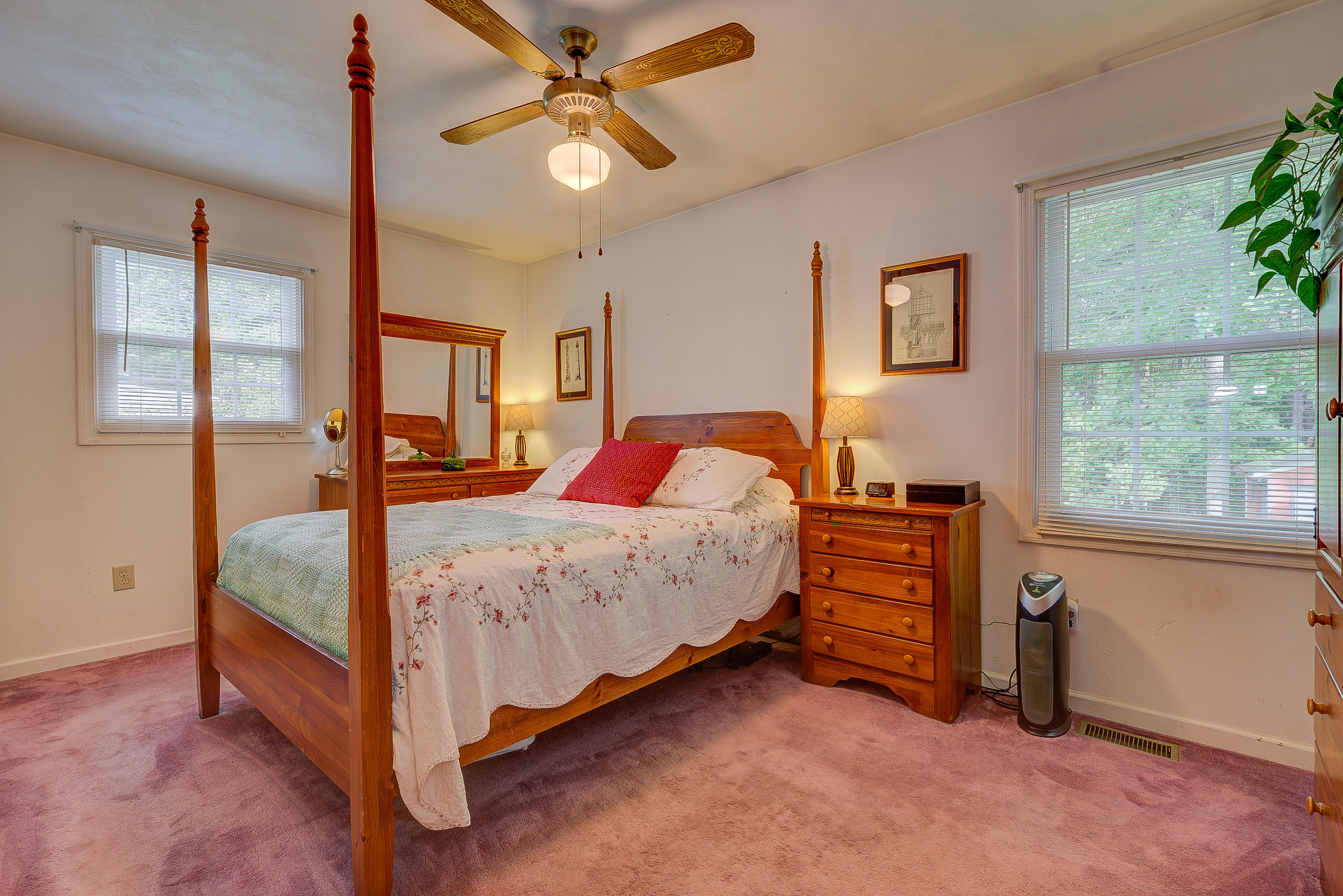 5344 Keffer Road Catawba, VA 24070 - Photo 7 of 21 128