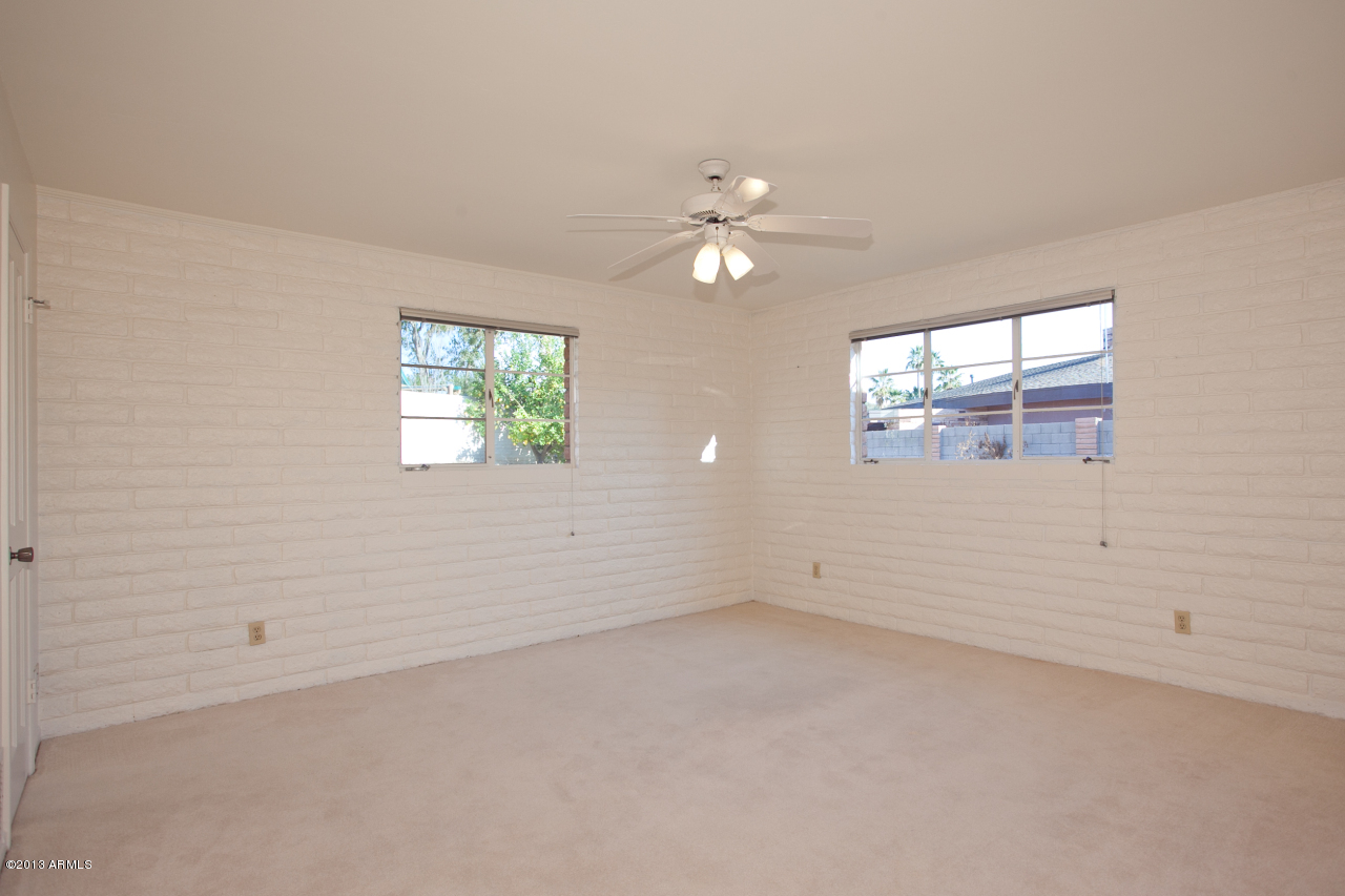 4034 East Rancho Drive Phoenix, AZ 85018 - Photo 23 of 38 Bedroom 2
