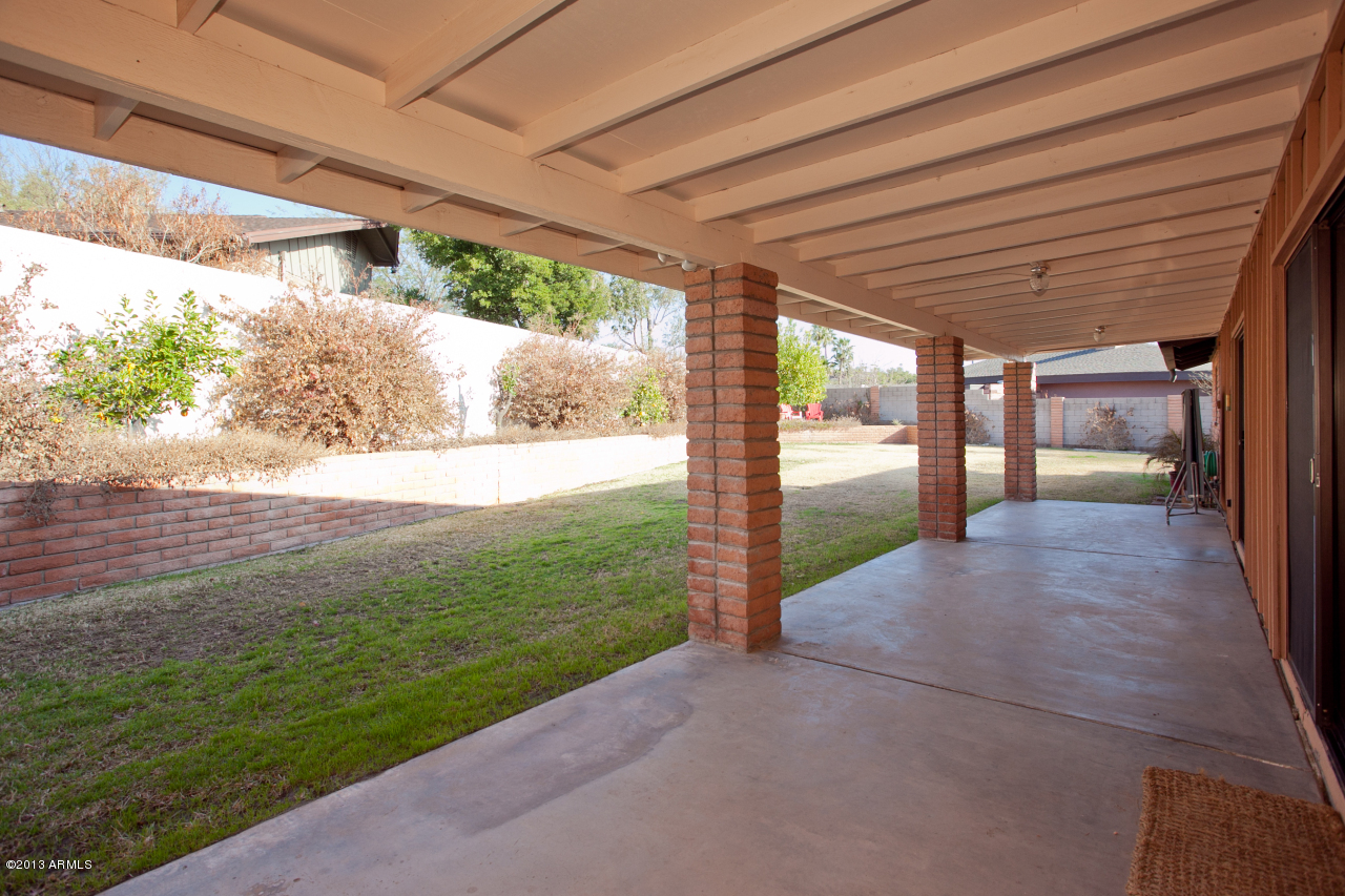 4034 East Rancho Drive Phoenix, AZ 85018 - Photo 30 of 38 Patio