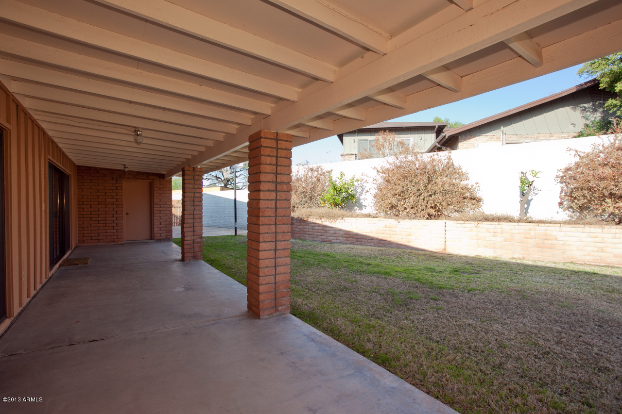 4034 East Rancho Drive Phoenix, AZ 85018 - Photo 31 of 38 Patio
