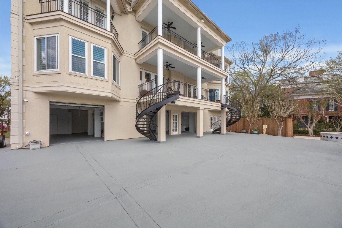 1406 Spring Cress Lane Seabrook, TX 77586 - Photo 49 of 50 a view of a building with a outdoor space