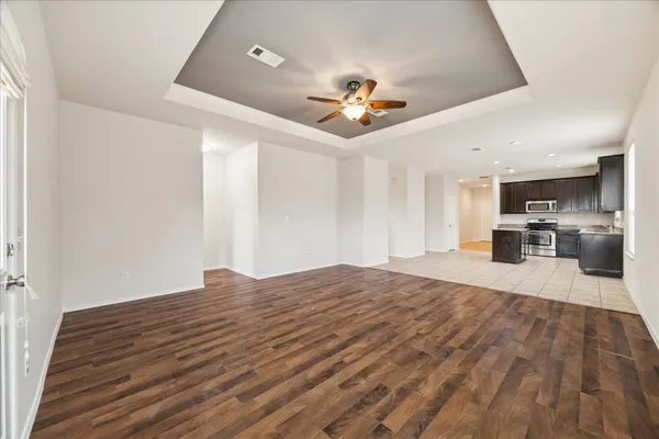 $2,200 | 5806 Acacia Rose Court, Richmond, TX 77407