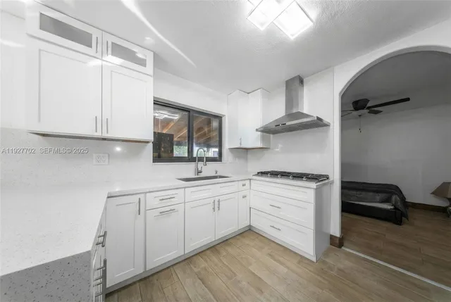 $1,127,001 | 12900 Southwest 202nd Avenue, Miami, FL 33196