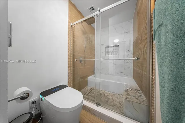 $1,127,001 | 12900 Southwest 202nd Avenue, Miami, FL 33196