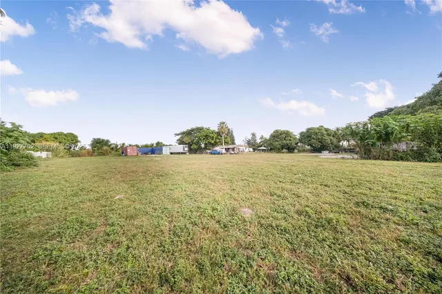 $1,127,001 | 12900 Southwest 202nd Avenue, Miami, FL 33196