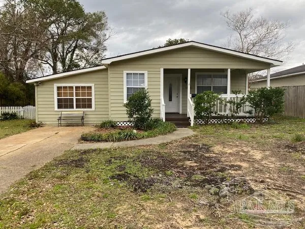 $2,000 | 1405 Watson Avenue, Pensacola, FL 32503