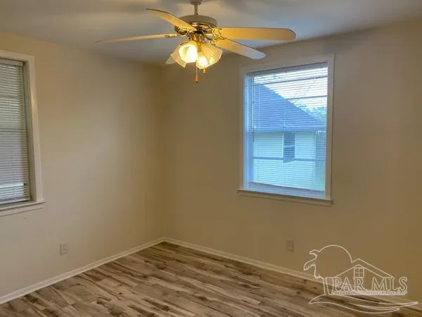 $2,000 | 1405 Watson Avenue, Pensacola, FL 32503