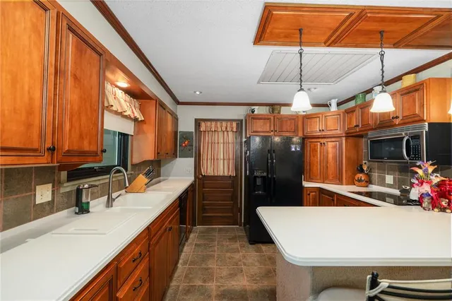 $289,000 | 506 North Pine Street, Garnett, KS 66032