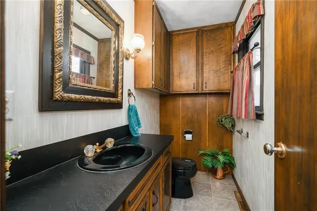 $289,000 | 506 North Pine Street, Garnett, KS 66032