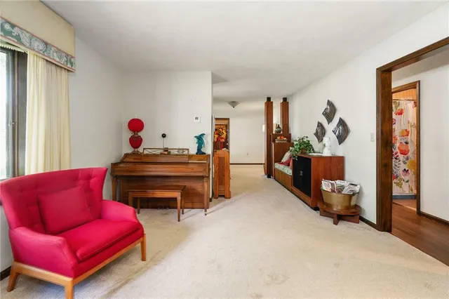 $289,000 | 506 North Pine Street, Garnett, KS 66032