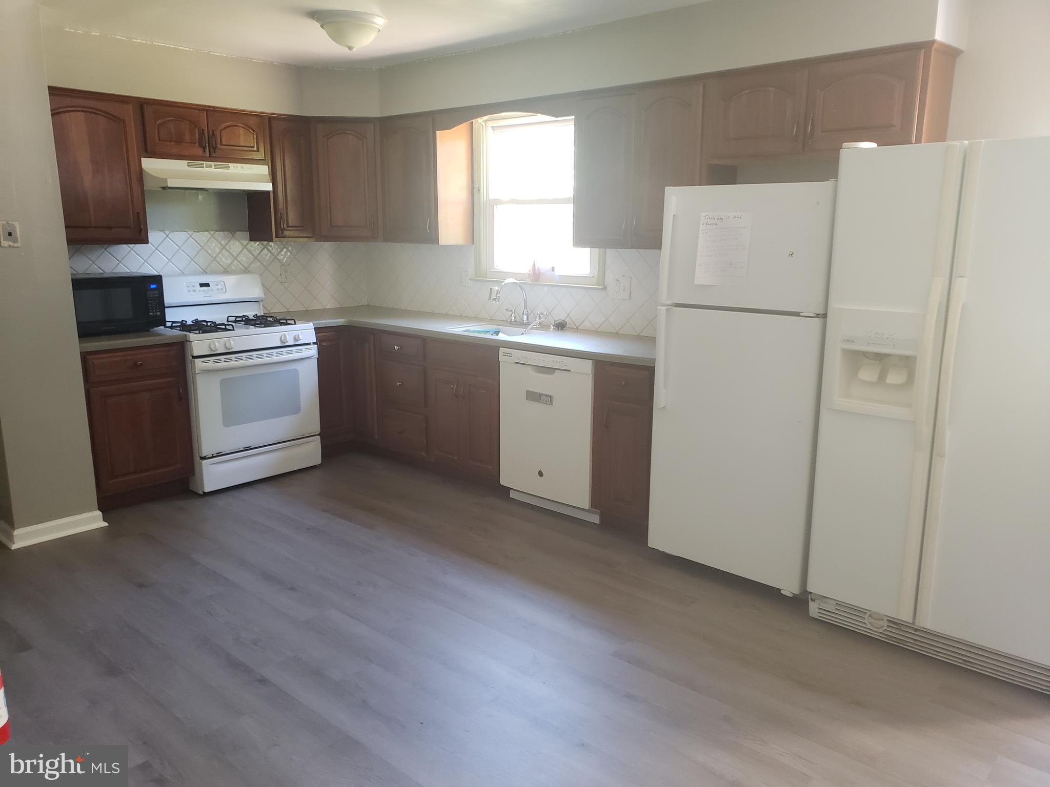 306 Cornell Road Glassboro, NJ 08028 - Photo 9 of 35