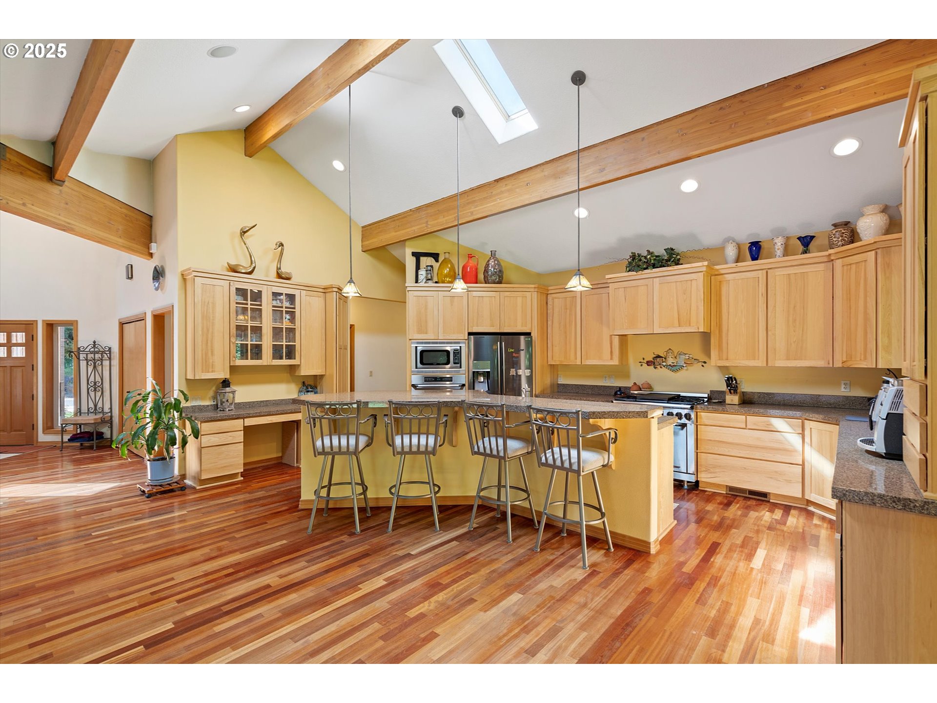 20898 Southwest McCormick Hill Road Hillsboro, OR 97123 - Photo 12 of 48 Kitchen