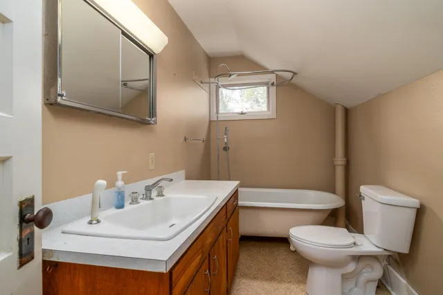 $129,000 | 215 Main Avenue North, Red Lake Falls, MN 56750