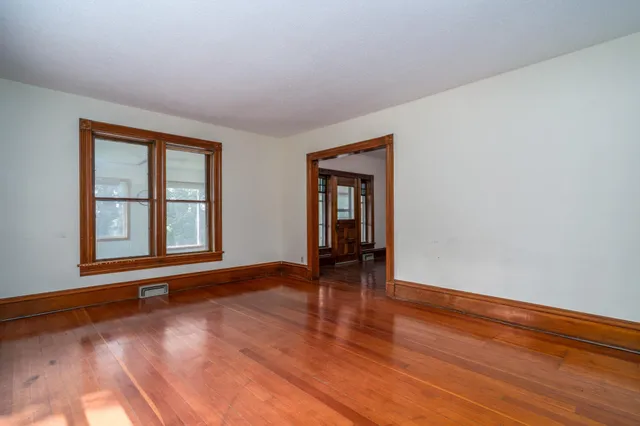 $129,000 | 215 Main Avenue North, Red Lake Falls, MN 56750