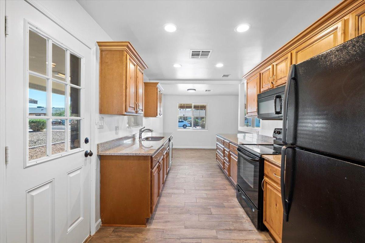 528 West 18th Street Tempe, AZ 85281 - Photo 9 of 22 Photo #9