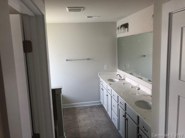 13206 Caite Ridge Road, Unit 194 Davidson, NC 28036 - Photo 10 of 19 Gallery Image 10