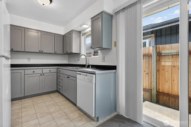 $620,000 | 209 76th Street Southeast, Everett, WA 98203