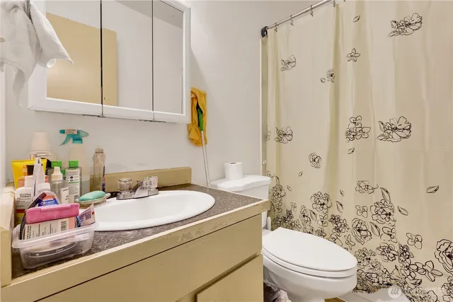 $620,000 | 209 76th Street Southeast, Everett, WA 98203