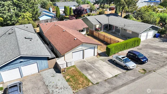 $620,000 | 209 76th Street Southeast, Everett, WA 98203